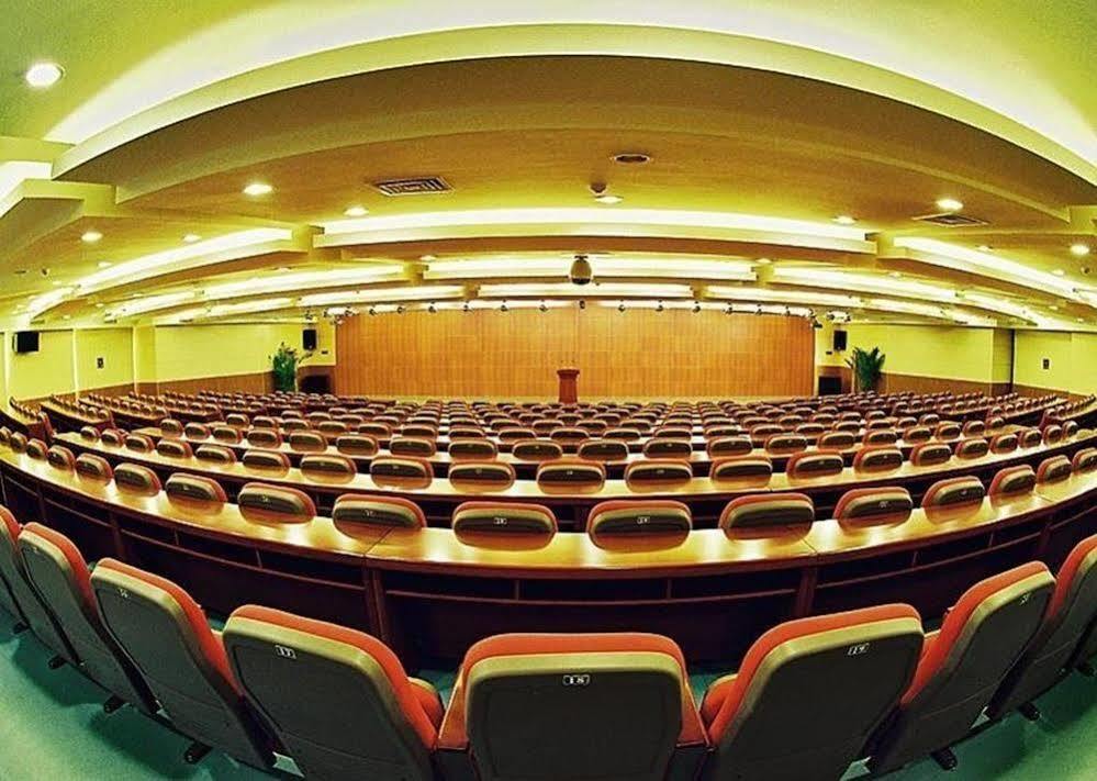 Qianjin Hotel - Changchun Buitenkant foto